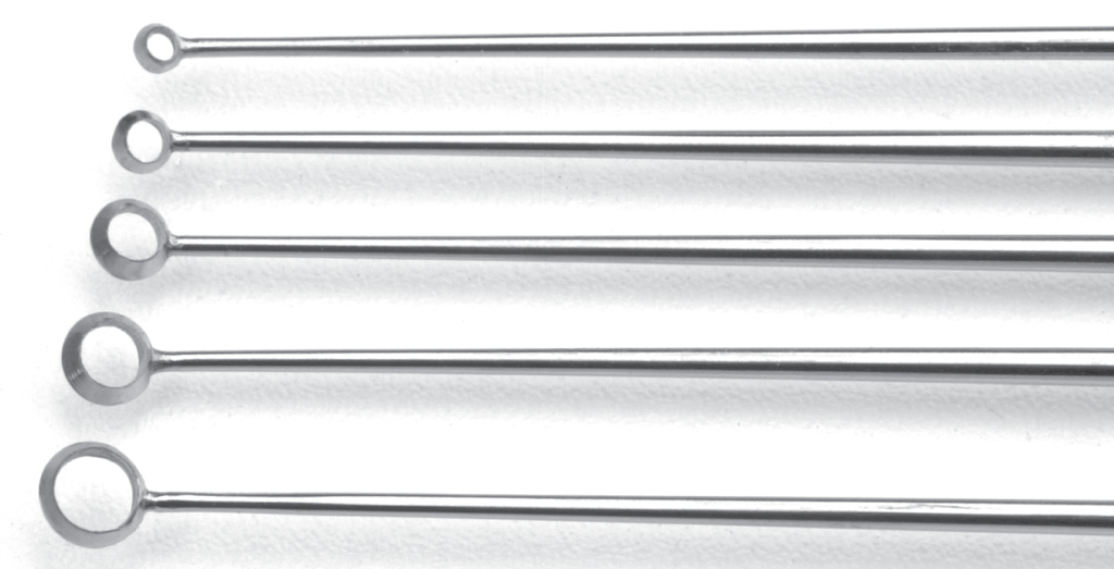 Buck Ear Curette - Sharp, Slightly Angled