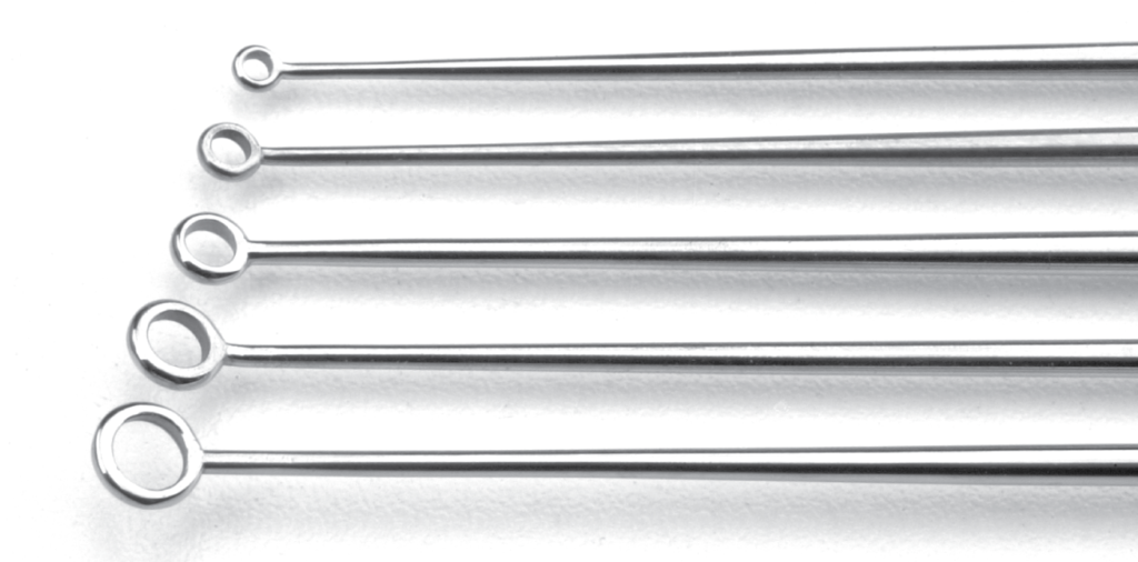 Buck Ear Curette - Dull, Slightly Angled